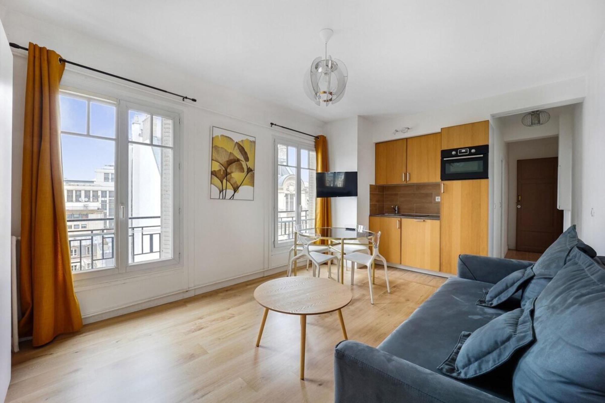 Apartment Charles Laffitte - *